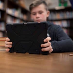Verizon Student on Tablet