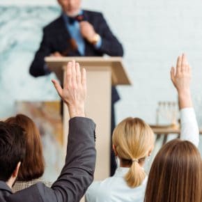 Viewers during auction. FCC Awards Most Licenses Won