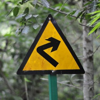 right turn sign