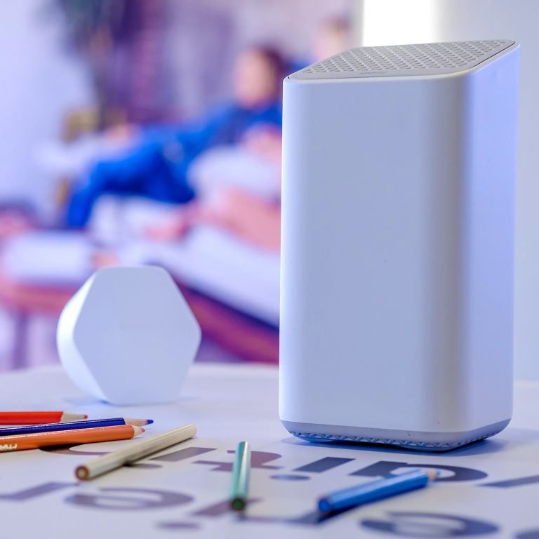 Comcast Launches Faster xFi Pod for WiFi Mesh Network