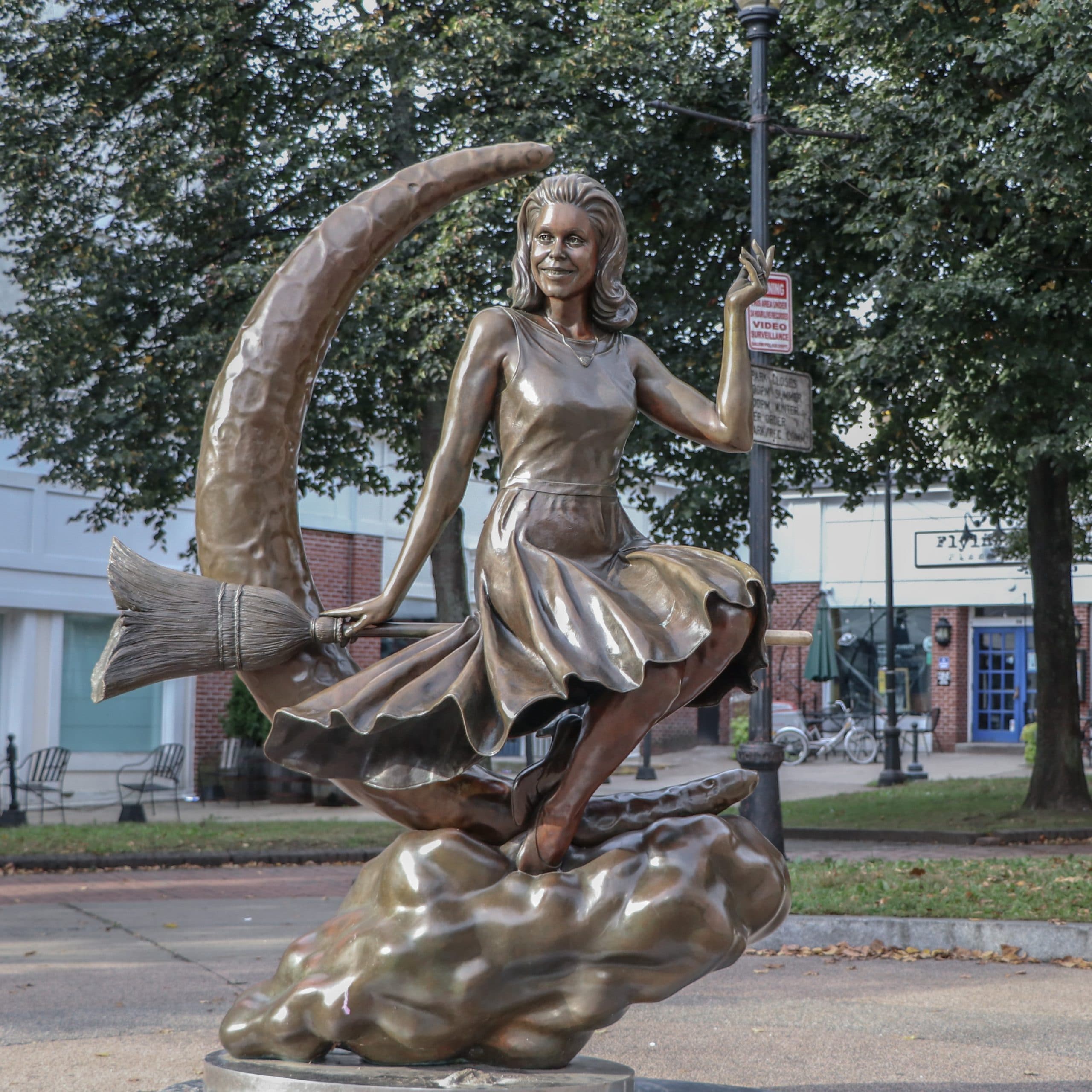 Bewitched statue in Salem, MA