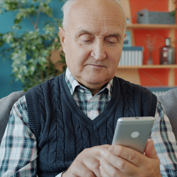 Seniors Learning How to Use, Protect Their Digital Devices: Report