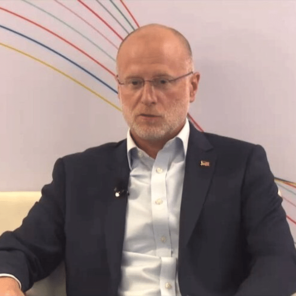 FCC's Carr describes plan for "top-to-bottom review" of USF