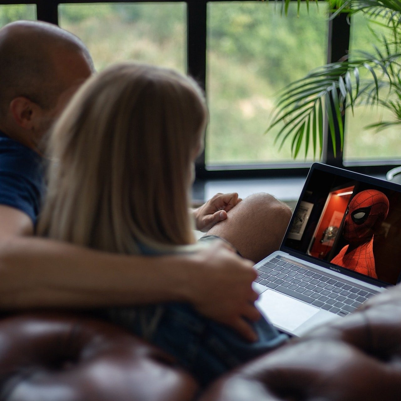 Parks: NFL Deal May Help Push Amazon Prime Video Past 50% Penetration of Broadband Homes